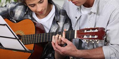 آموزش موسیقی و روش‌های تدریس مبانی نظری